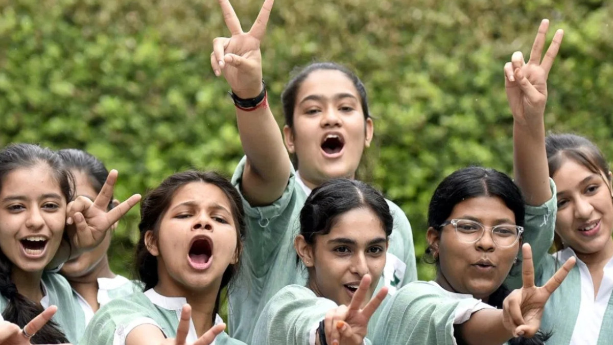 MP Board MPBSE 10th 12th Result 2025: 10वीं, 12वीं रिजल्ट चेक करने में आ रही समस्या तो इन आसान तरीकों से देखें परिणाम ICSE 10th Result 2025