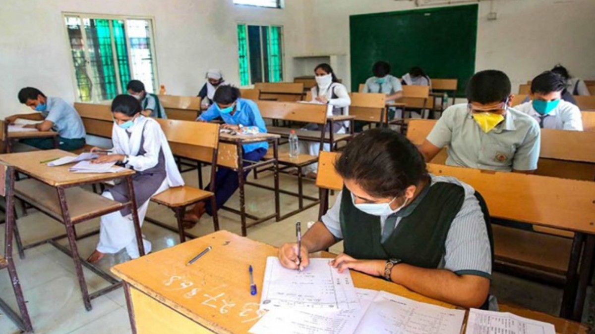 CBSE Date Sheet 2025: सीबीएसई बोर्ड एग्जाम डेटशीट जल्द होगी जारी; यहां देखें संभावित डेट CBSE Date Sheet 2025