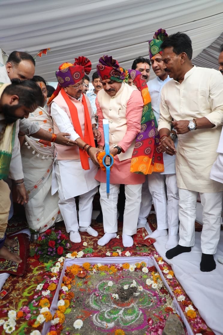 CM Mohan Yadav CM Mohan Yadav