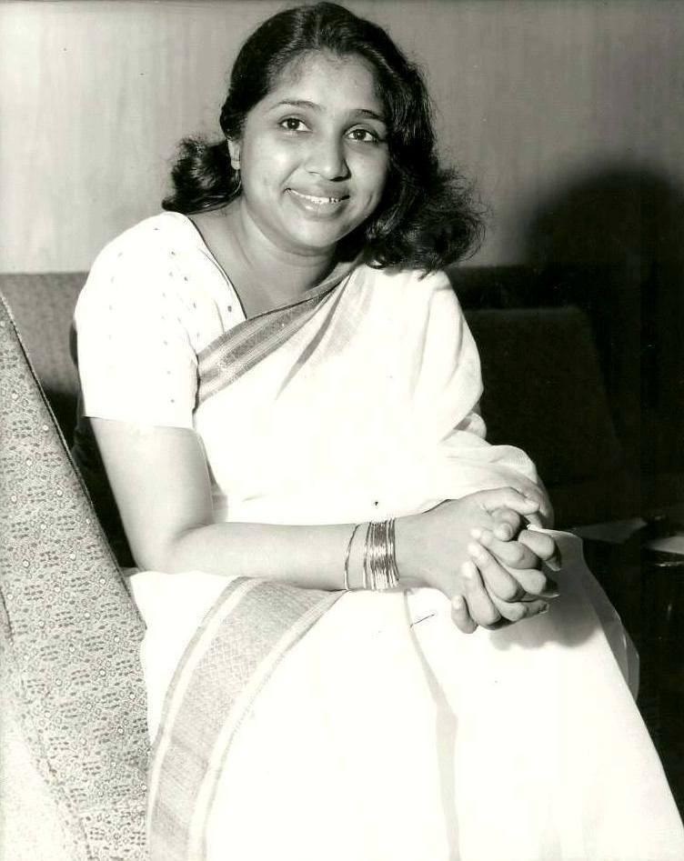asha bhosle young age asha bhosle young age
